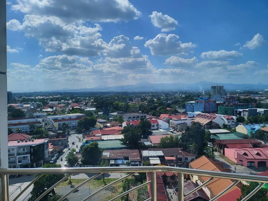 Kandi Tower 3, Premium 1Br With 2Cr & 2 Balcony. Angeles Esterno foto